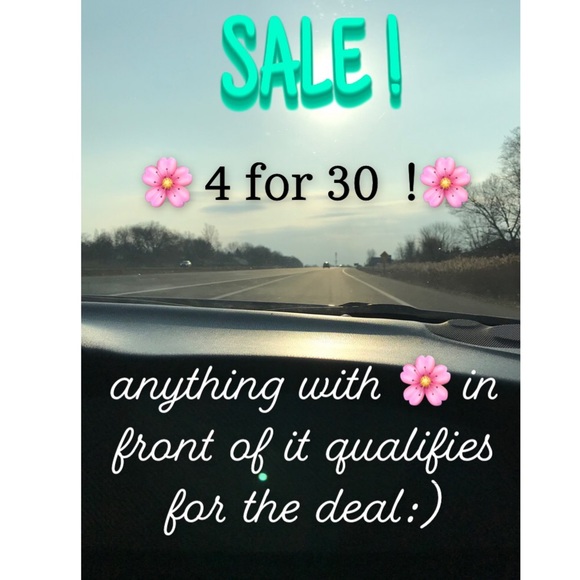 🌸 S A L E 🌸 - Picture 1 of 1